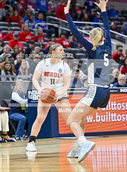 Thumbnail 1 in Borden vs. Lafayette Central Catholic photogallery.