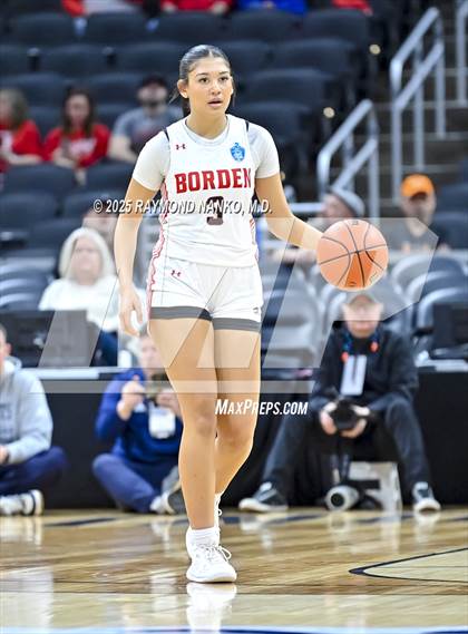 Thumbnail 1 in Borden vs. Lafayette Central Catholic photogallery.