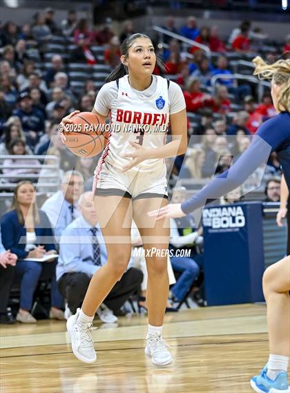 Thumbnail 1 in Borden vs. Lafayette Central Catholic photogallery.