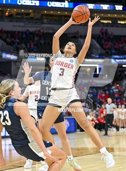 Thumbnail 1 in Borden vs. Lafayette Central Catholic photogallery.