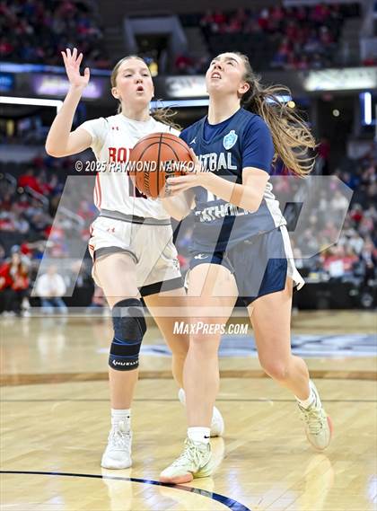 Thumbnail 2 in Borden vs. Lafayette Central Catholic photogallery.