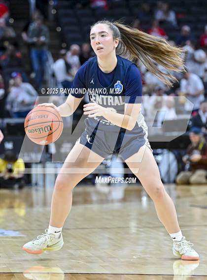 Thumbnail 1 in Borden vs. Lafayette Central Catholic photogallery.
