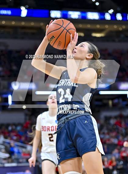 Thumbnail 3 in Borden vs. Lafayette Central Catholic photogallery.