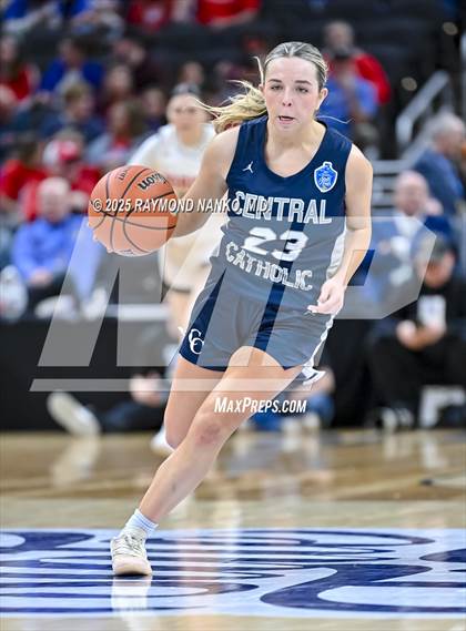 Thumbnail 2 in Borden vs. Lafayette Central Catholic photogallery.