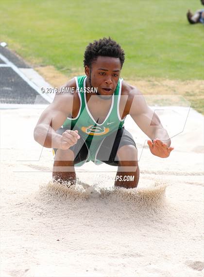 Thumbnail 2 in West Ashley Relays  photogallery.