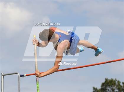 Thumbnail 2 in West Ashley Relays  photogallery.
