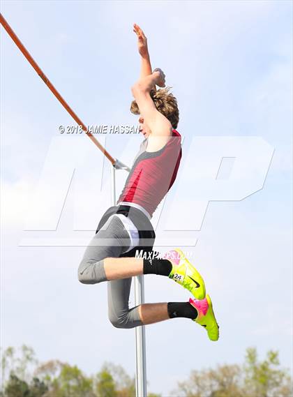 Thumbnail 1 in West Ashley Relays  photogallery.