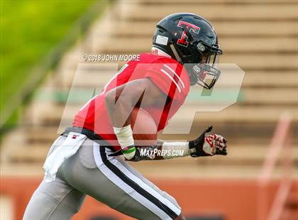 Thumbnail 1 in Abilene @ Tascosa photogallery.