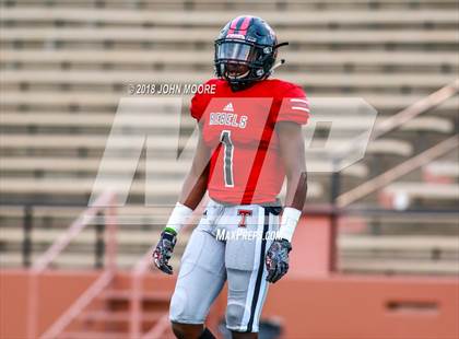 Thumbnail 1 in Abilene @ Tascosa photogallery.