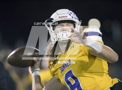Thumbnail 3 in Monroe vs. Sumner (WIAA 4A Quarterfinal) photogallery.