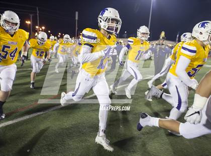 Thumbnail 1 in Monroe vs. Sumner (WIAA 4A Quarterfinal) photogallery.