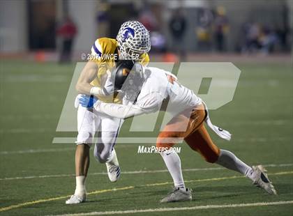 Thumbnail 1 in Monroe vs. Sumner (WIAA 4A Quarterfinal) photogallery.