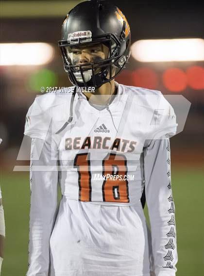 Thumbnail 1 in Monroe vs. Sumner (WIAA 4A Quarterfinal) photogallery.