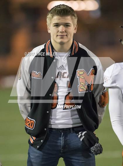 Thumbnail 2 in Monroe vs. Sumner (WIAA 4A Quarterfinal) photogallery.