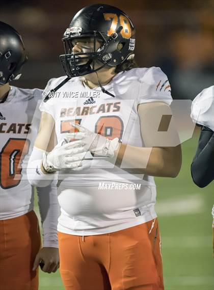 Thumbnail 3 in Monroe vs. Sumner (WIAA 4A Quarterfinal) photogallery.