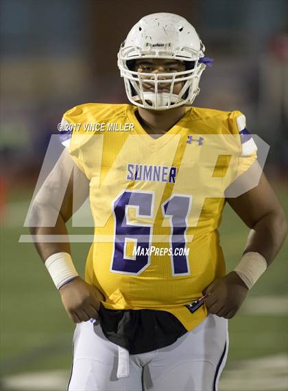 Thumbnail 2 in Monroe vs. Sumner (WIAA 4A Quarterfinal) photogallery.