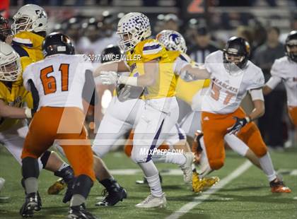 Thumbnail 1 in Monroe vs. Sumner (WIAA 4A Quarterfinal) photogallery.