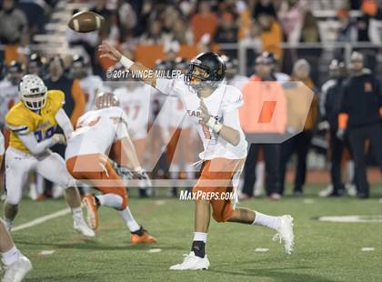 Thumbnail 2 in Monroe vs. Sumner (WIAA 4A Quarterfinal) photogallery.