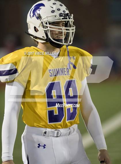 Thumbnail 2 in Monroe vs. Sumner (WIAA 4A Quarterfinal) photogallery.