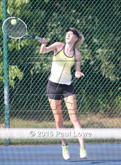 Thumbnail 3 in Apex @ Fuquay-Varina photogallery.