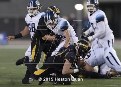 Thumbnail 2 in Del Oro vs. Camarillo (CIF DIIAA Final) photogallery.
