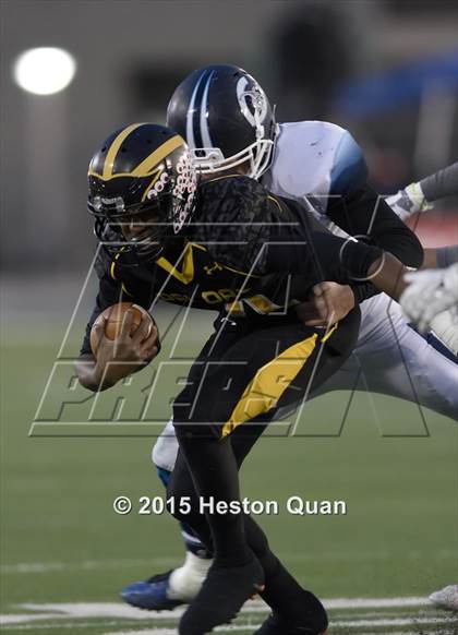 Thumbnail 3 in Del Oro vs. Camarillo (CIF DIIAA Final) photogallery.