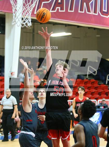 Thumbnail 3 in Freedom Christian Academy vs Raleigh HomeSchool photogallery.