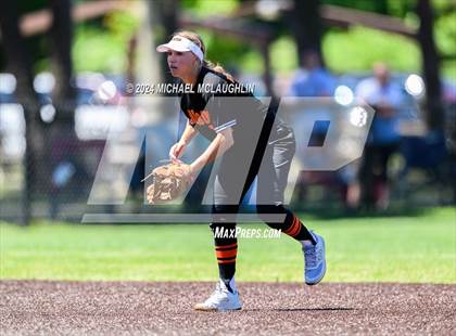 Thumbnail 2 in Marlboro Central vs. Miller Place (NYSPHSAA A Final) photogallery.