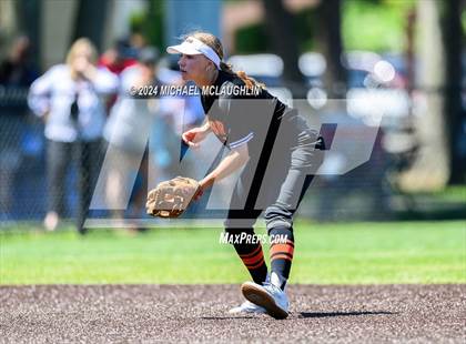 Thumbnail 2 in Marlboro Central vs. Miller Place (NYSPHSAA A Final) photogallery.