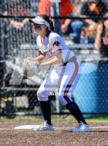Thumbnail 2 in Marlboro Central vs. Miller Place (NYSPHSAA A Final) photogallery.