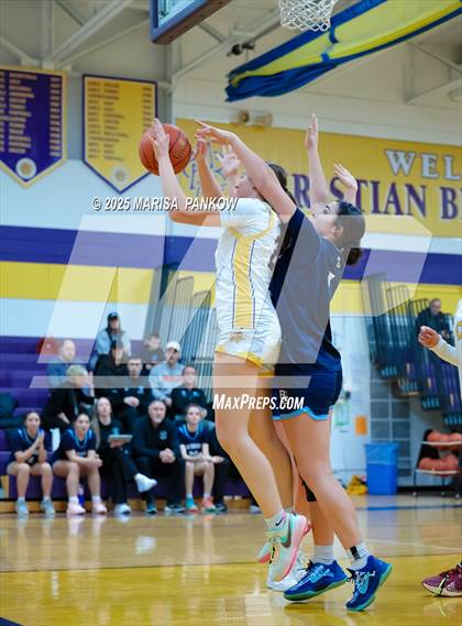 Thumbnail 1 in Bishop Grimes vs Christian Brothers Academy photogallery.