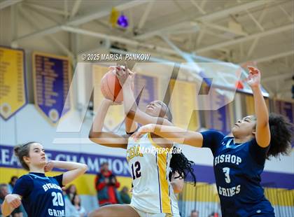 Thumbnail 1 in Bishop Grimes vs Christian Brothers Academy photogallery.