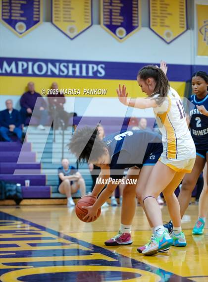 Thumbnail 2 in Bishop Grimes vs Christian Brothers Academy photogallery.