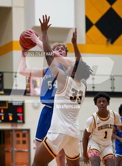 Thumbnail 2 in Franklin Central @ Avon photogallery.