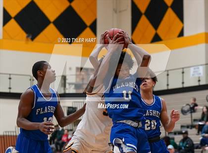 Thumbnail 2 in Franklin Central @ Avon photogallery.