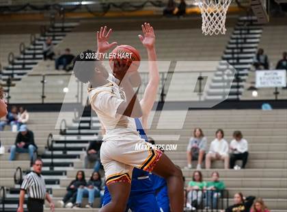 Thumbnail 1 in Franklin Central @ Avon photogallery.