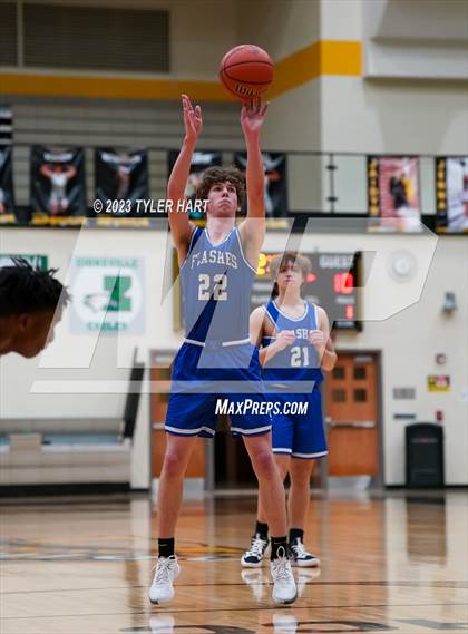 Thumbnail 3 in Franklin Central @ Avon photogallery.
