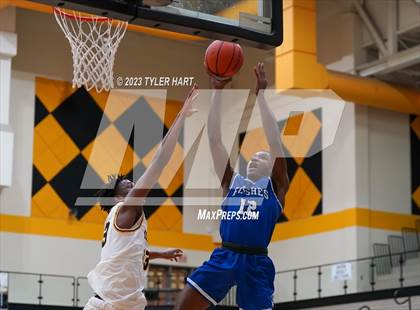 Thumbnail 2 in Franklin Central @ Avon photogallery.