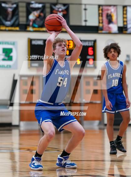 Thumbnail 3 in Franklin Central @ Avon photogallery.