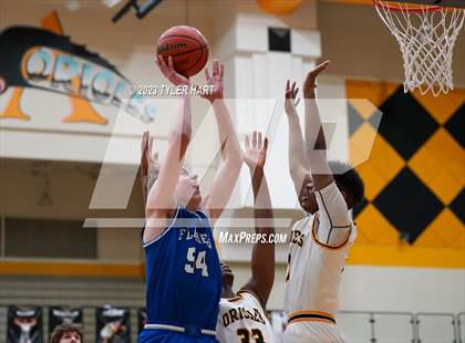 Thumbnail 1 in Franklin Central @ Avon photogallery.