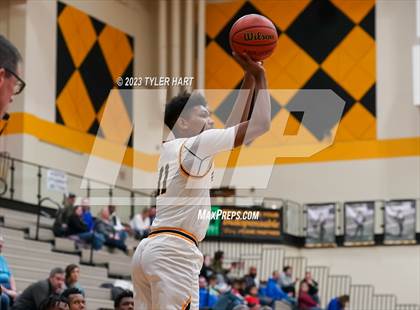 Thumbnail 2 in Franklin Central @ Avon photogallery.