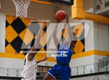 Thumbnail 1 in Franklin Central @ Avon photogallery.