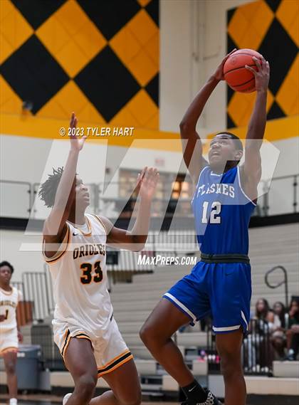 Thumbnail 2 in Franklin Central @ Avon photogallery.