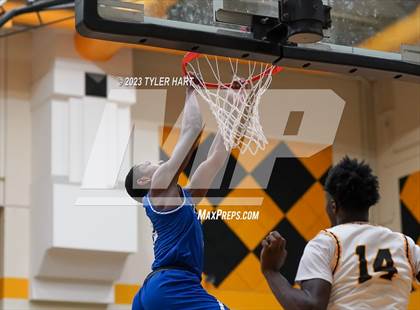 Thumbnail 2 in Franklin Central @ Avon photogallery.