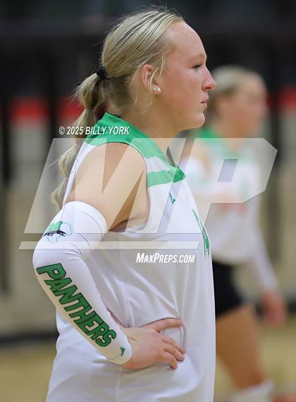 Thumbnail 2 in Wills Point vs Mabank photogallery.