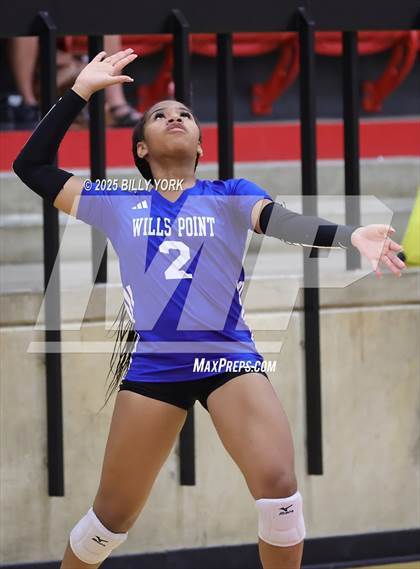 Thumbnail 3 in Wills Point vs Mabank photogallery.