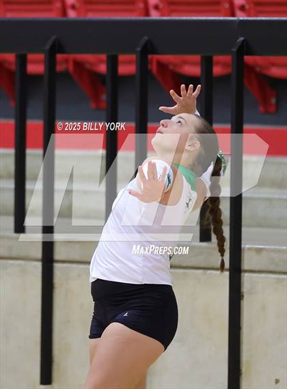 Thumbnail 1 in Wills Point vs Mabank photogallery.