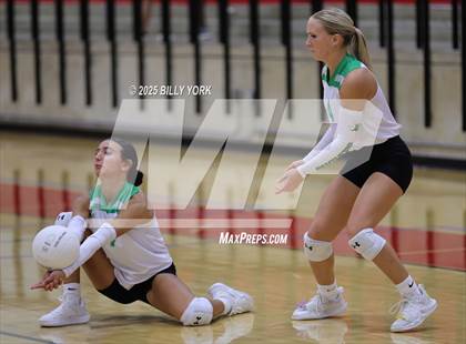 Thumbnail 2 in Wills Point vs Mabank photogallery.