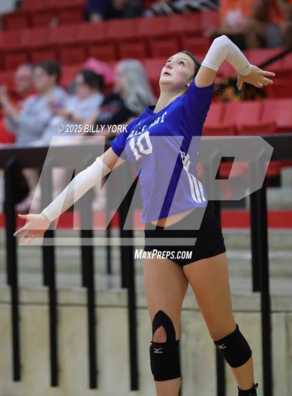 Thumbnail 3 in Wills Point vs Mabank photogallery.