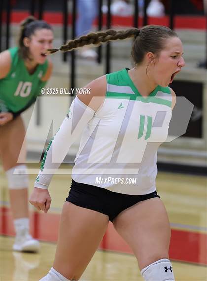 Thumbnail 1 in Wills Point vs Mabank photogallery.